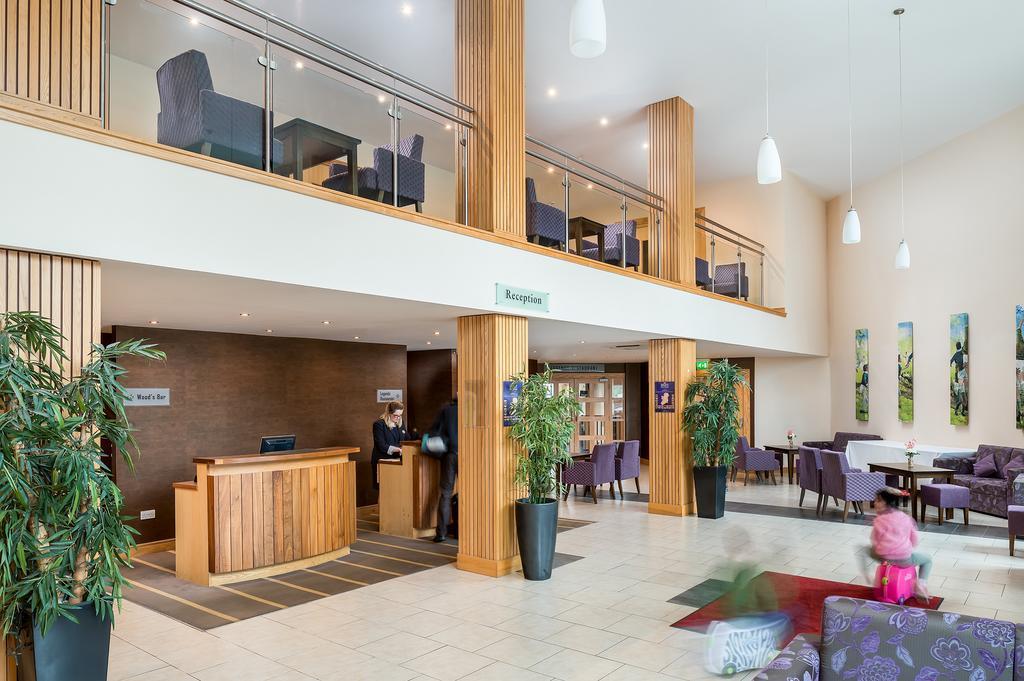 Breaffy Woods Hotel Castlebar Exterior foto